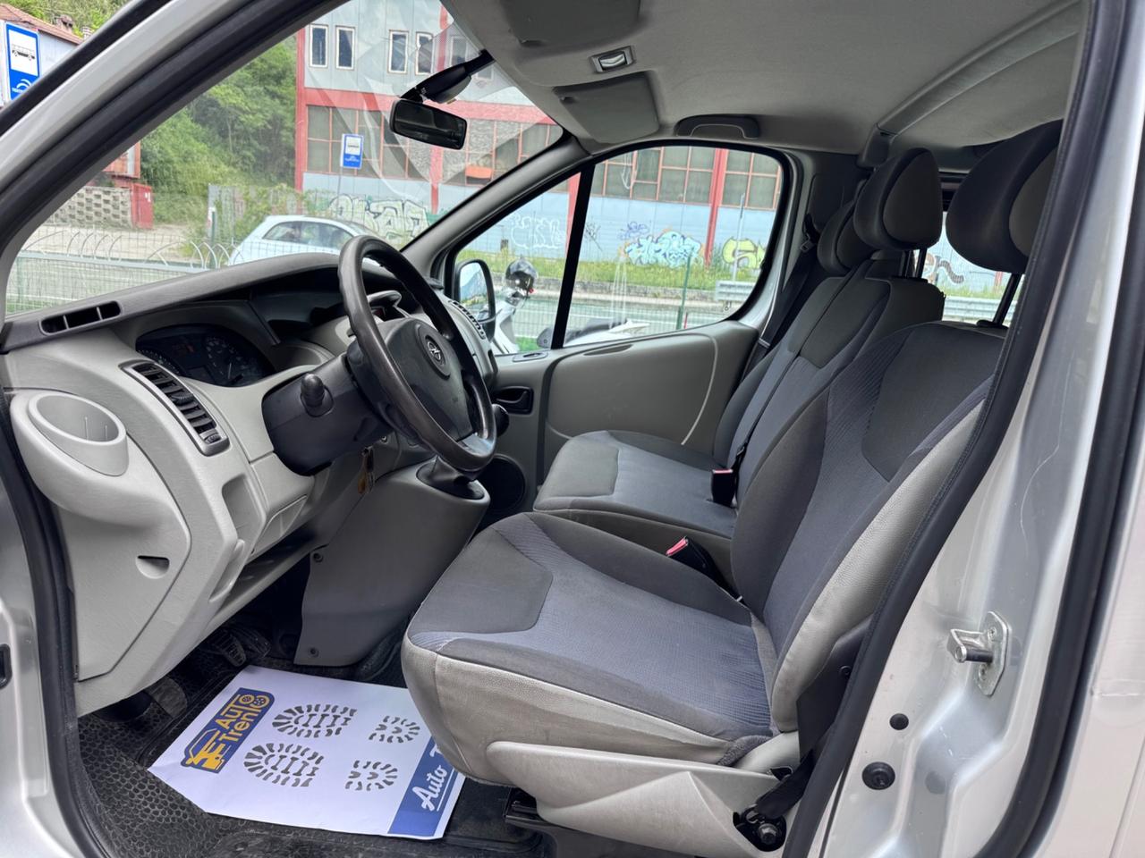 Opel Vivaro 27 2.5 CDTI PC-TN Combi 9 posti Fap