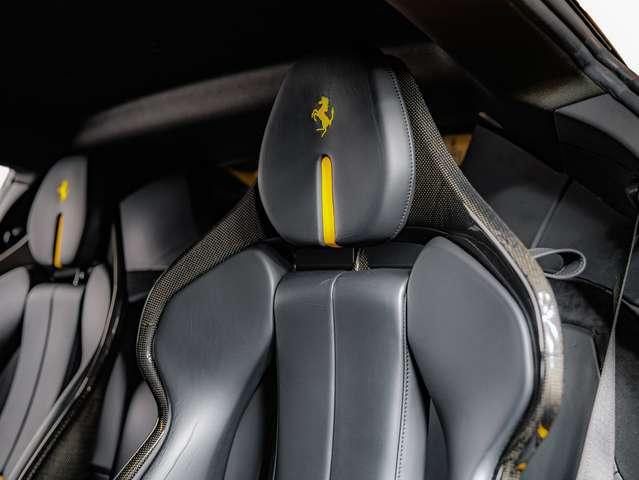 Ferrari SF90 Stradale