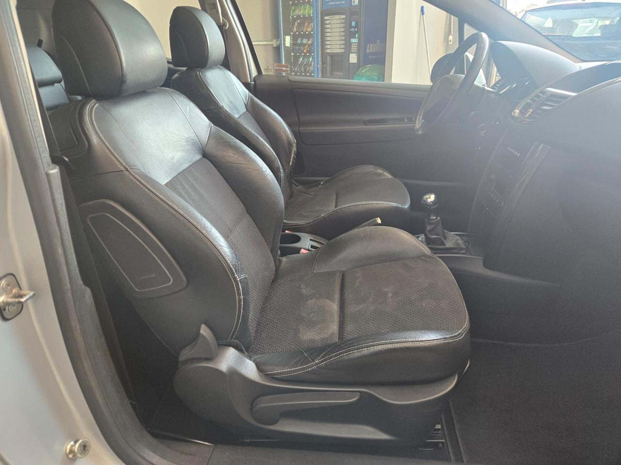 Peugeot 207 1.6 THP 150CV 3p. Féline