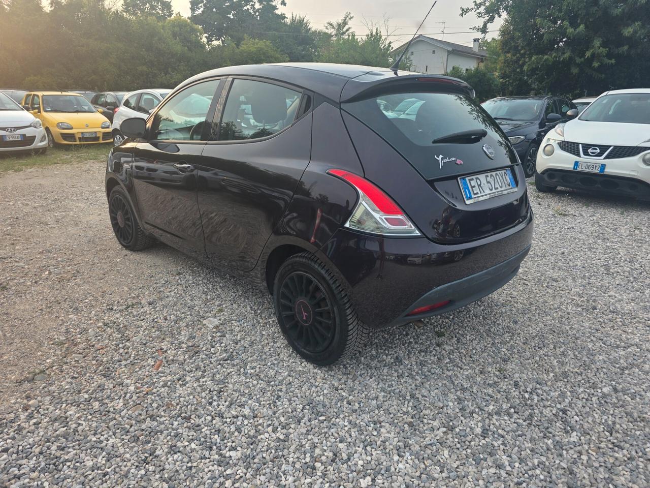 Lancia Ypsilon 1.2 69 CV 5 porte Platinum