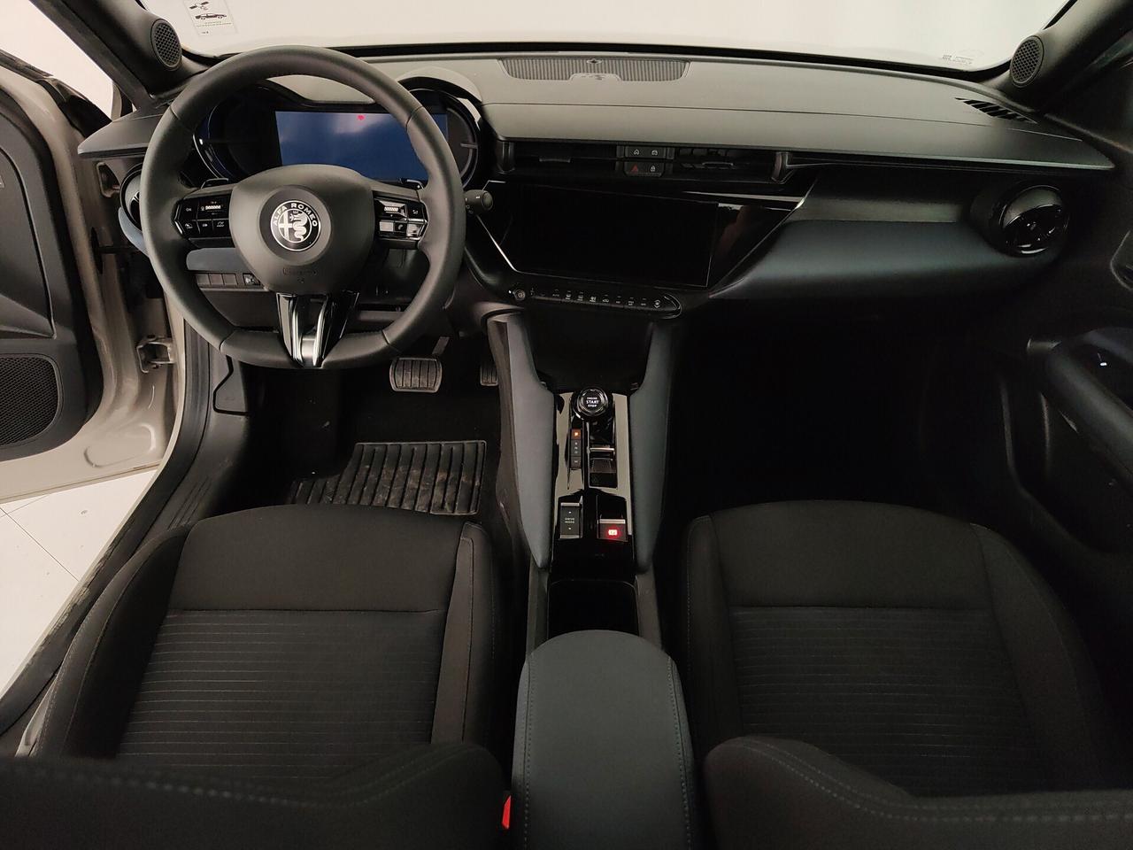 Alfa Romeo Junior 1.2 136 CV Hybrid eDCT6