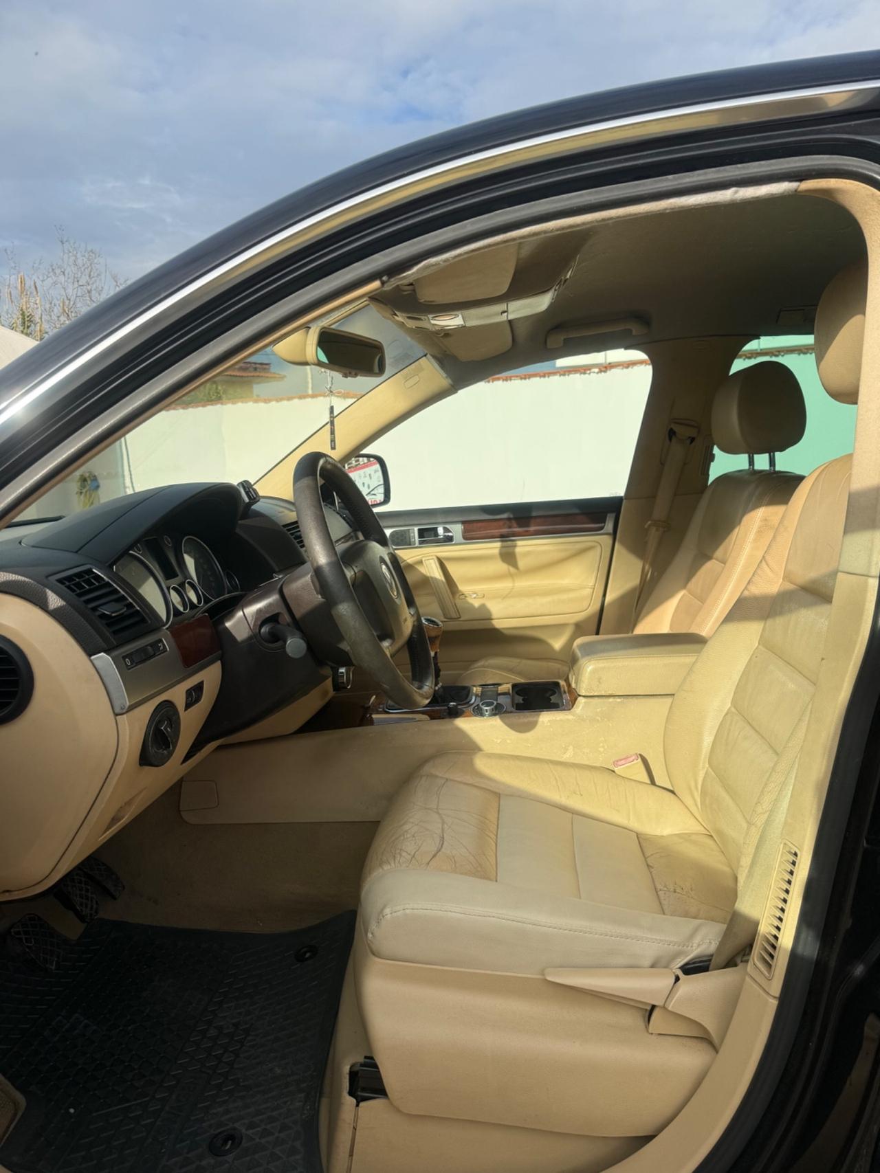 Volkswagen Touareg 2.5 R5 TDI