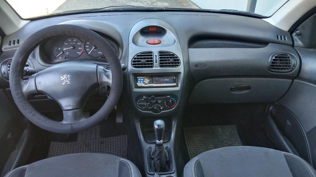 Peugeot 206 1.4 benzina - 5porte -euro 4
