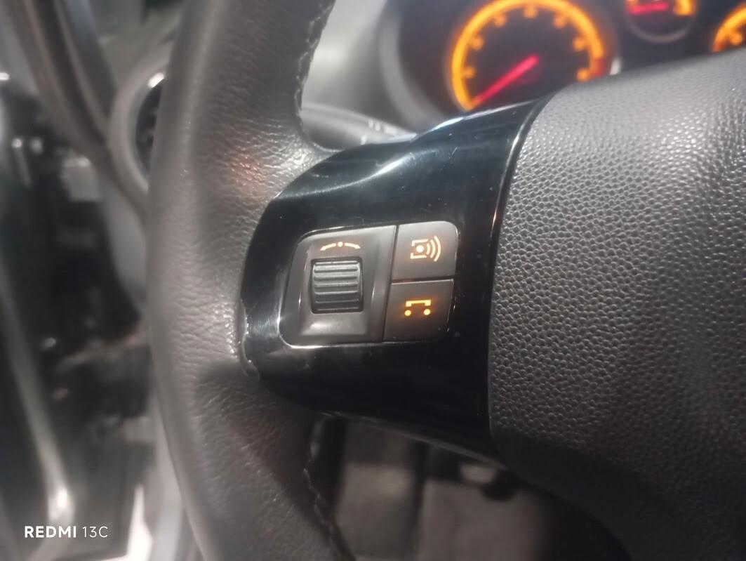 Opel Corsa del 2010 1200 benzina 110.000 km