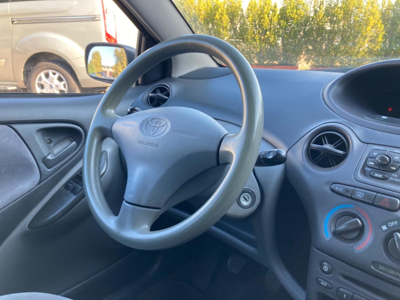 TOYOTA YARIS (5 PORTE) PROPRIETARIO UNICO
