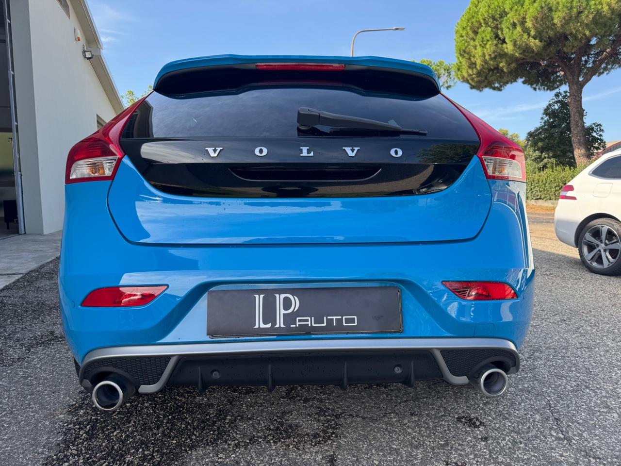 Volvo V40 D3 Geartronic R-design Kinetic