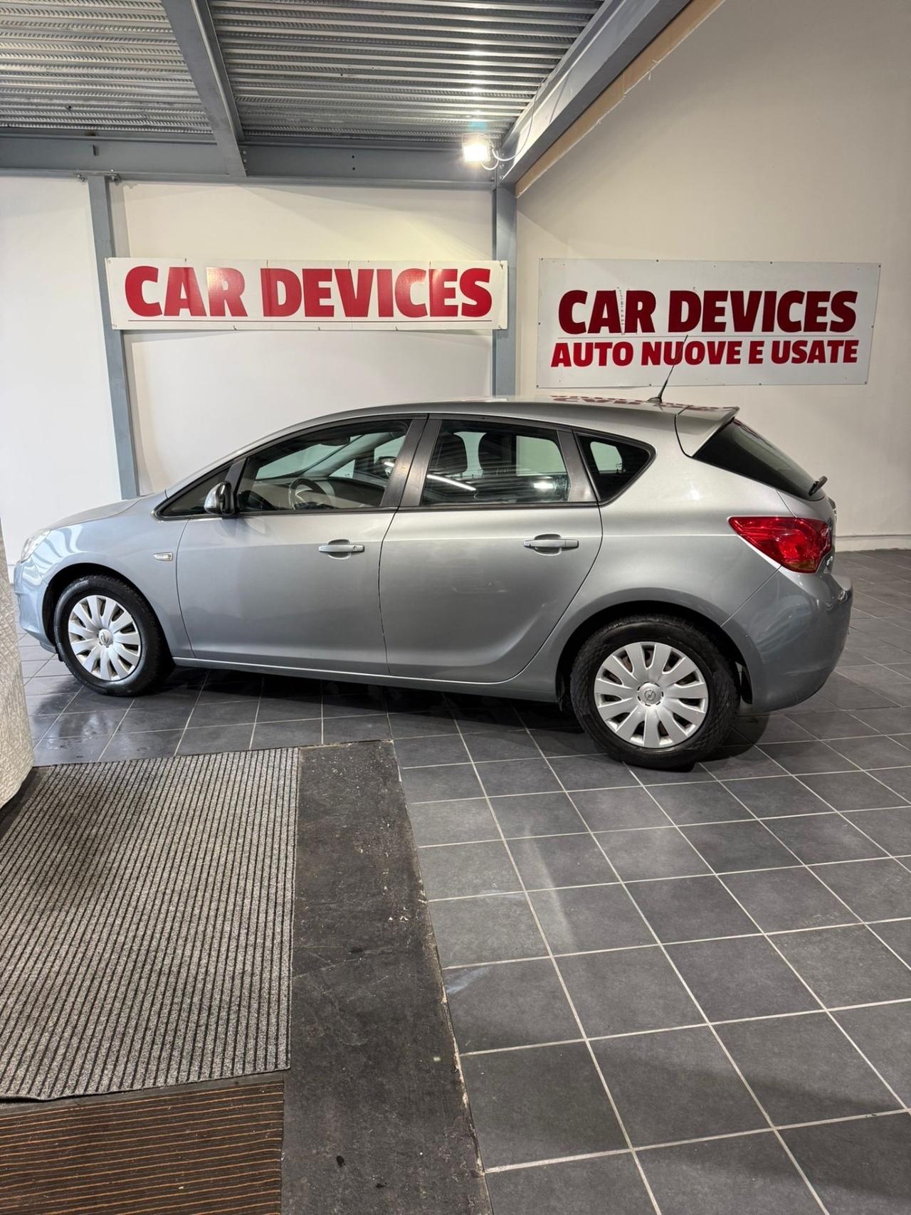 Opel Astra 1.7 -UNICO PROPRIETARIO-NEOPATENTATI