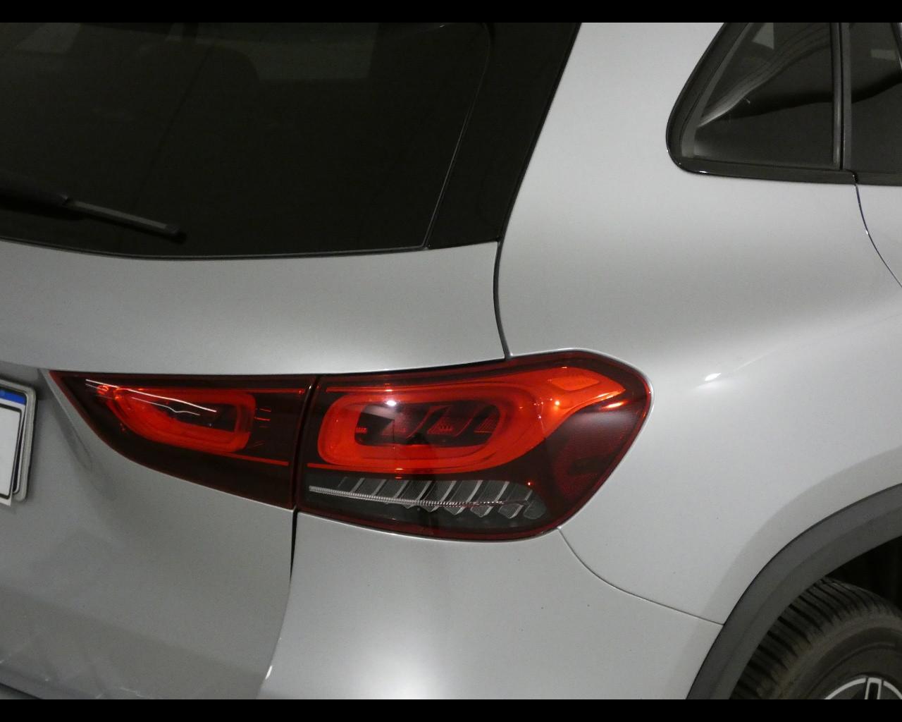 Mercedes-Benz GLA (H247) - GLA 200 d Automatic Premium