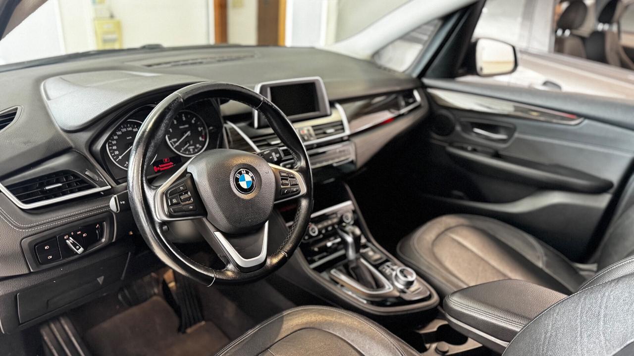 Bmw 2er Active Tourer 218d Luxury
