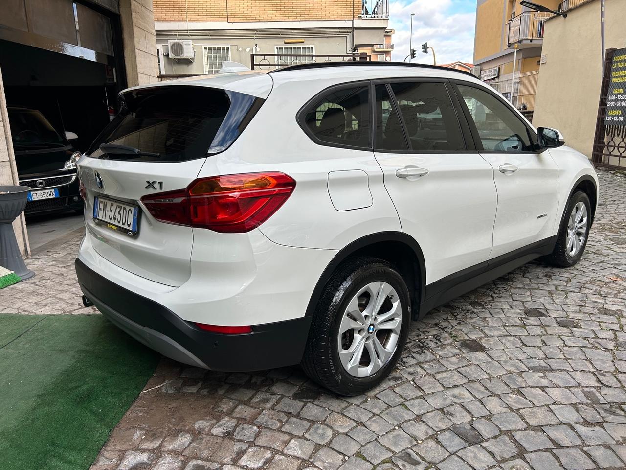 Bmw X1 sDrive18d Business
