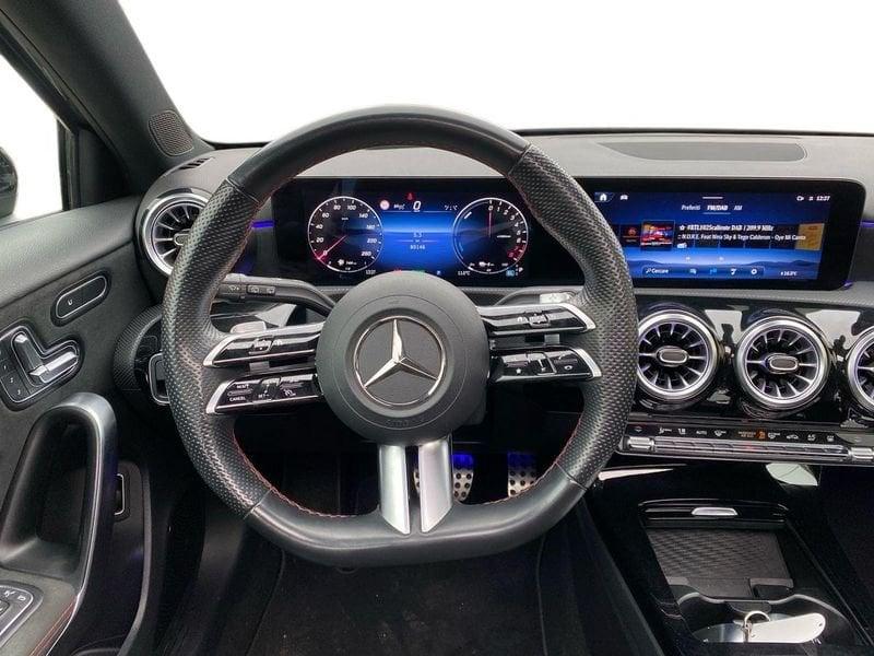 Mercedes-Benz Classe A A 250 e phev AMG Line Premium Plus auto