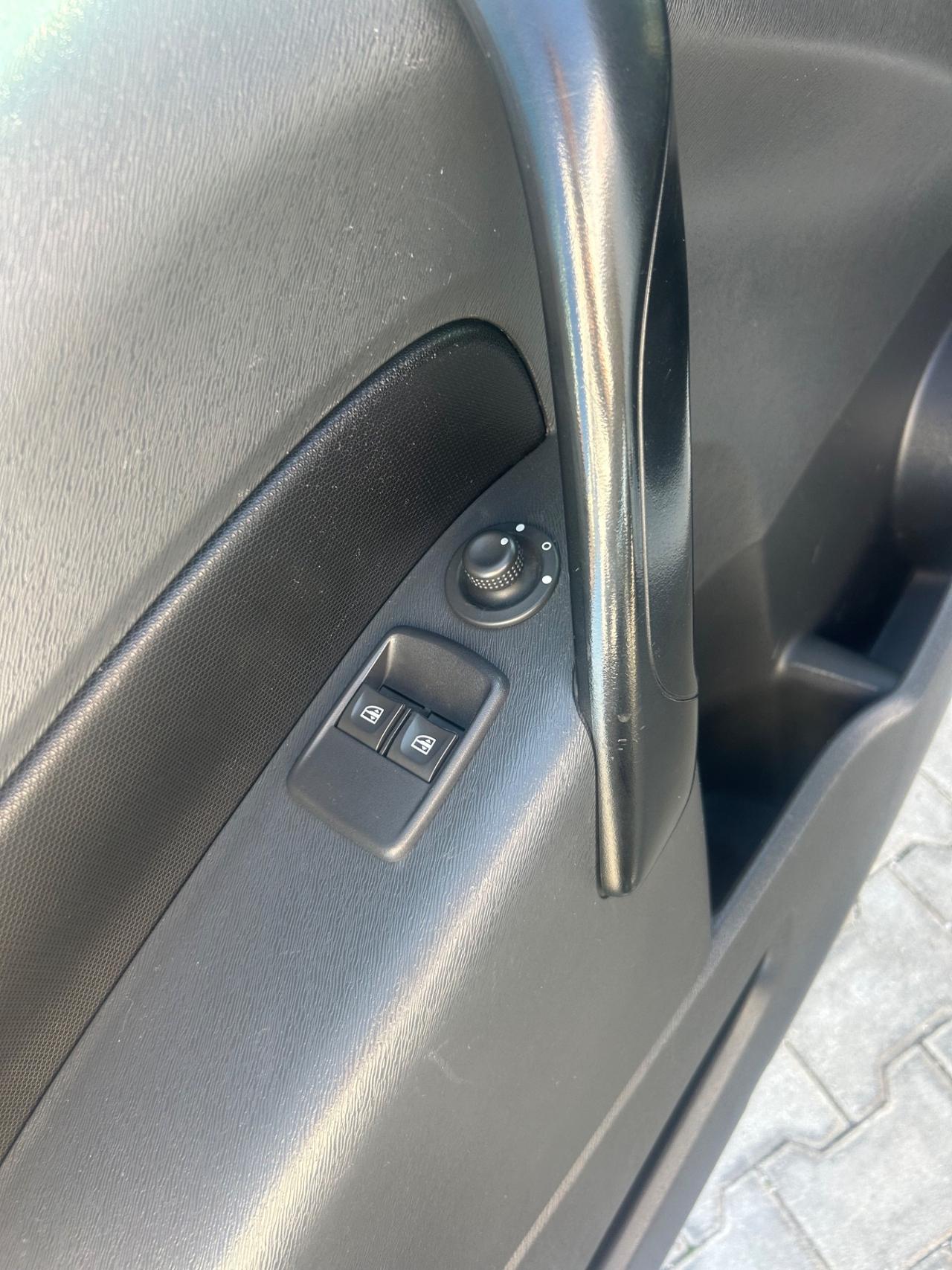 Renault Kangoo 1.5 dCi 90CV 5 porte Stop & Start Limited N1