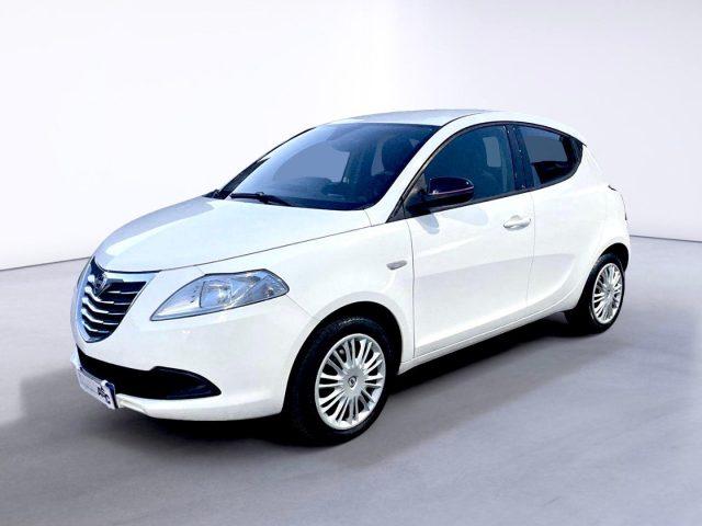 LANCIA Ypsilon 1.2 BENZ 69 CV 5 porte Silver