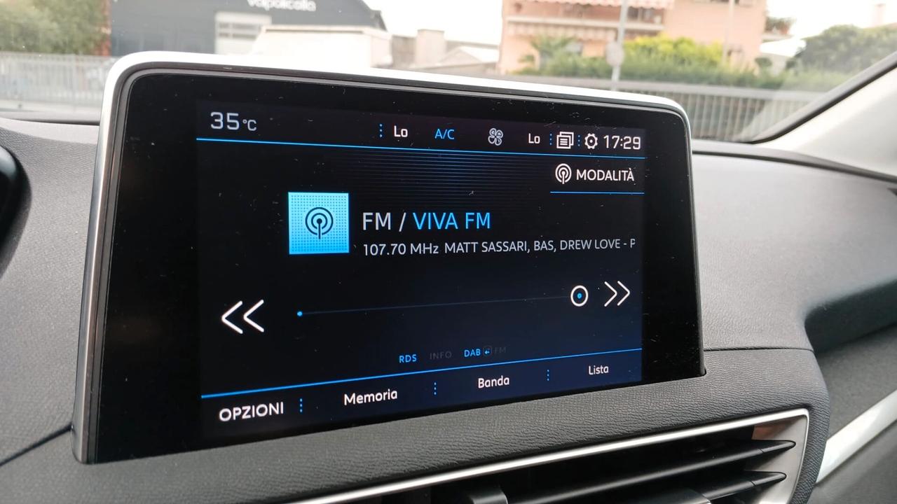 Peugeot 5008 BlueHDi 130 S&S Business