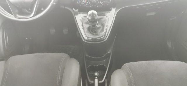 LANCIA Ypsilon 1.2 69 CV 5 porte Gold