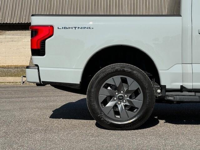 Ford F 150 LIGHTNING AWD SUPERCREW XLT