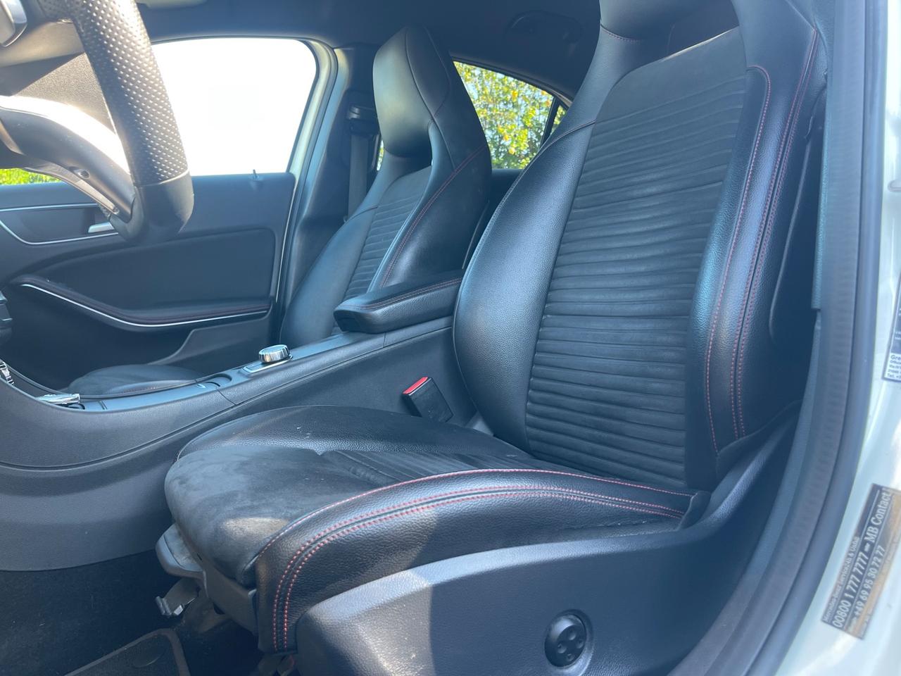 Mercedes Benz A200d Premium AMG Night 2.2 CDI 136cv