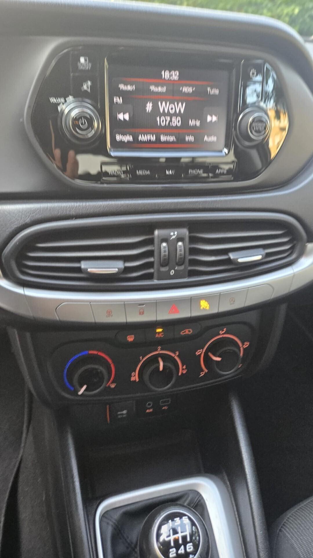 Fiat Tipo 1.6 Mjt S&S SW Lounge