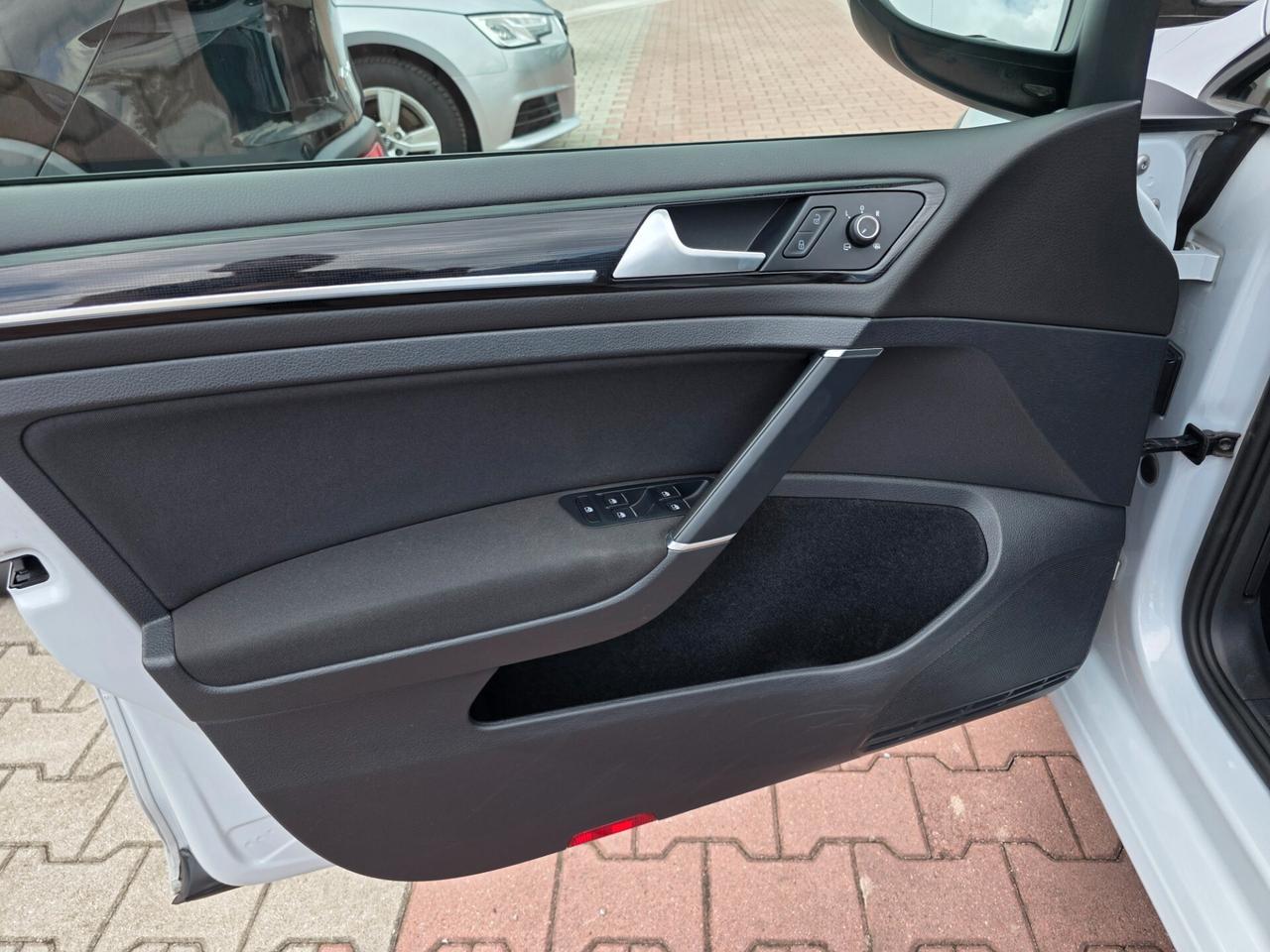 Volkswagen Golf 1.6 TDI 115 CV 5p. Sport BlueMotion Technology