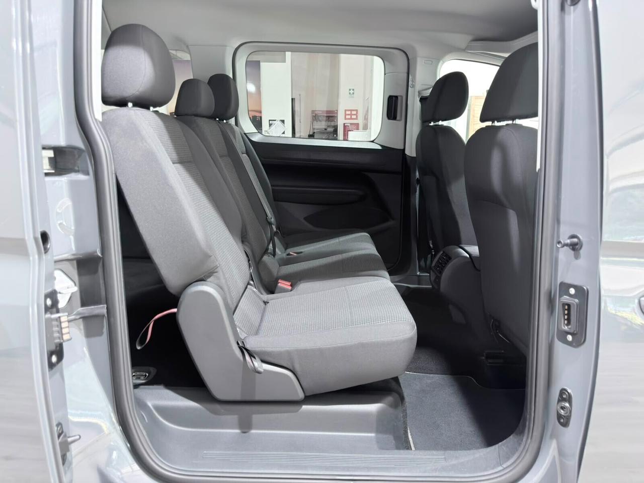 VW CADDY MAXI 2.0TDI 122CV DSG GANCIO TRAINO 2023