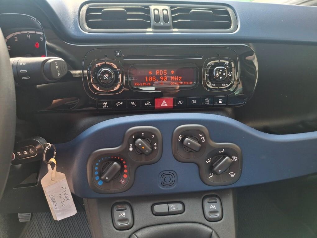 Fiat Panda Natural Power Lounge "SOLO 29.000 Km"
