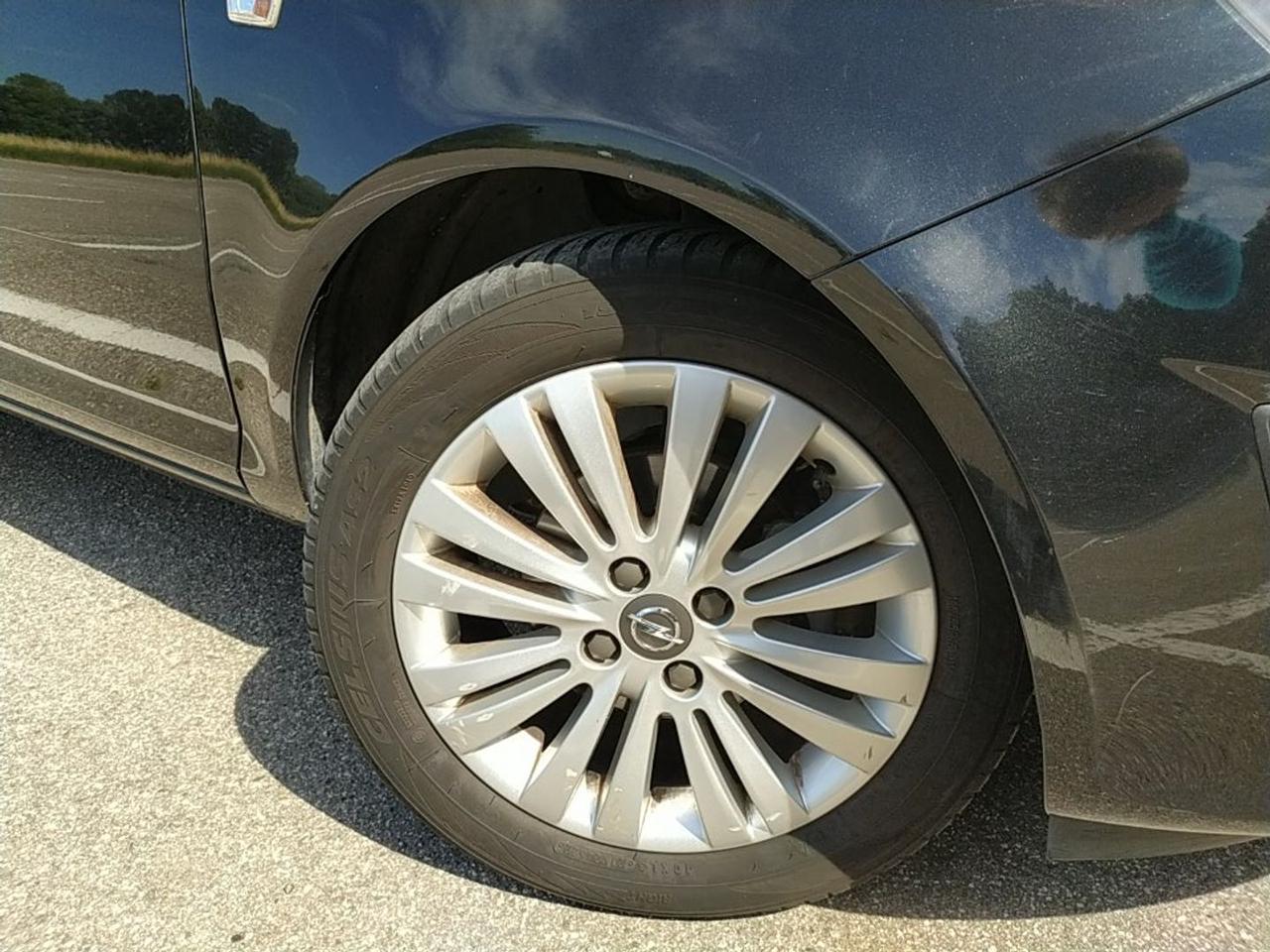 Opel Corsa Cosmo 1.2 #11303