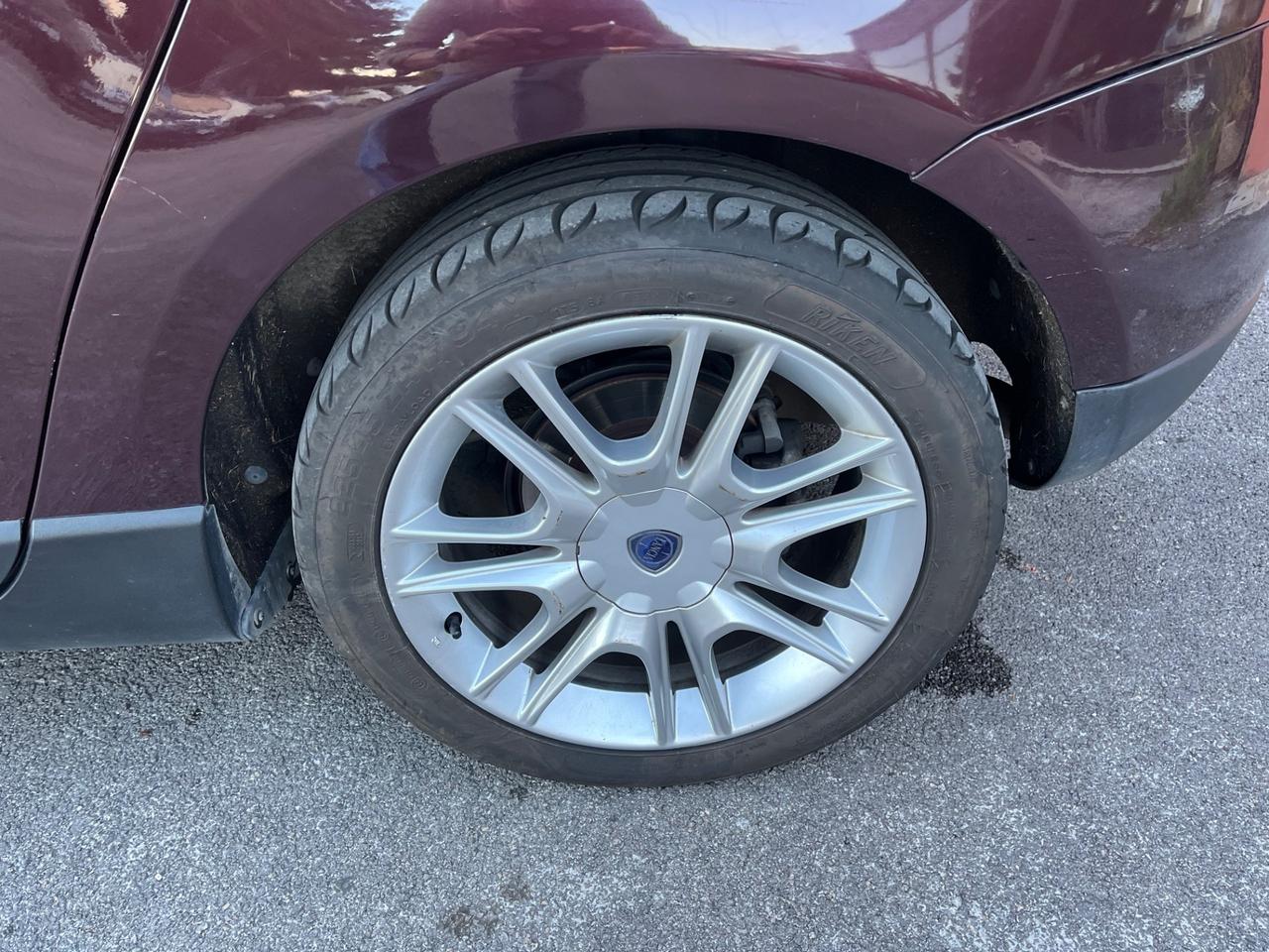 Lancia Delta 1.6 MJT DPF Platino-Km219000-