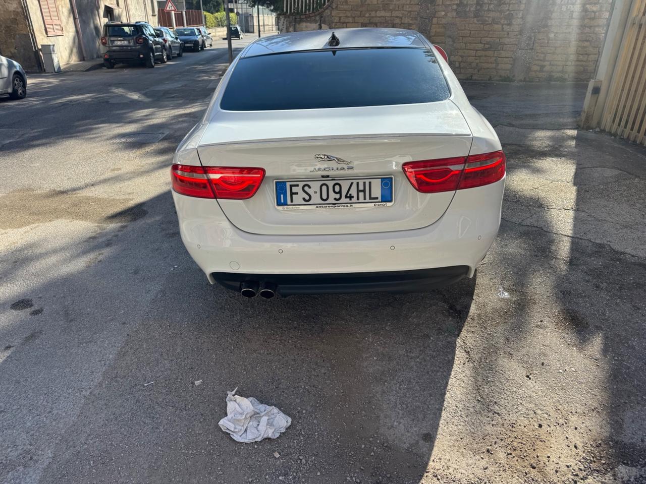 Jaguar XE 2.0 D 180 CV Landmark Edition