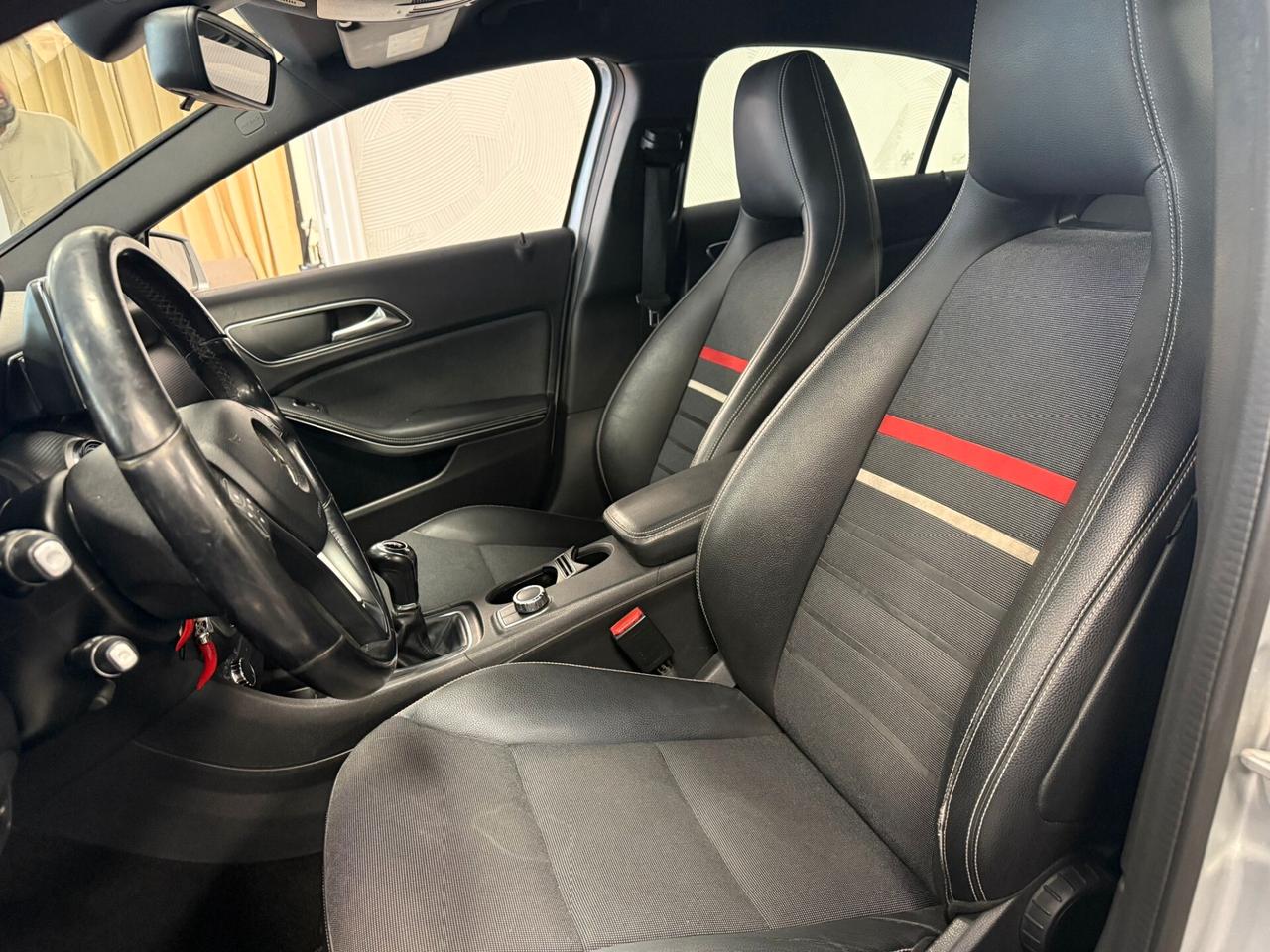 Mercedes-benz A 180 Premium