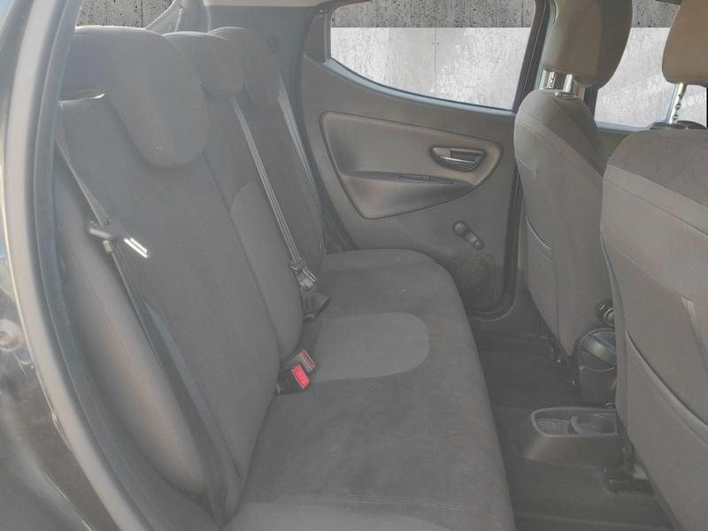 Lancia Ypsilon 1.2 8v Silver s&s 69cv