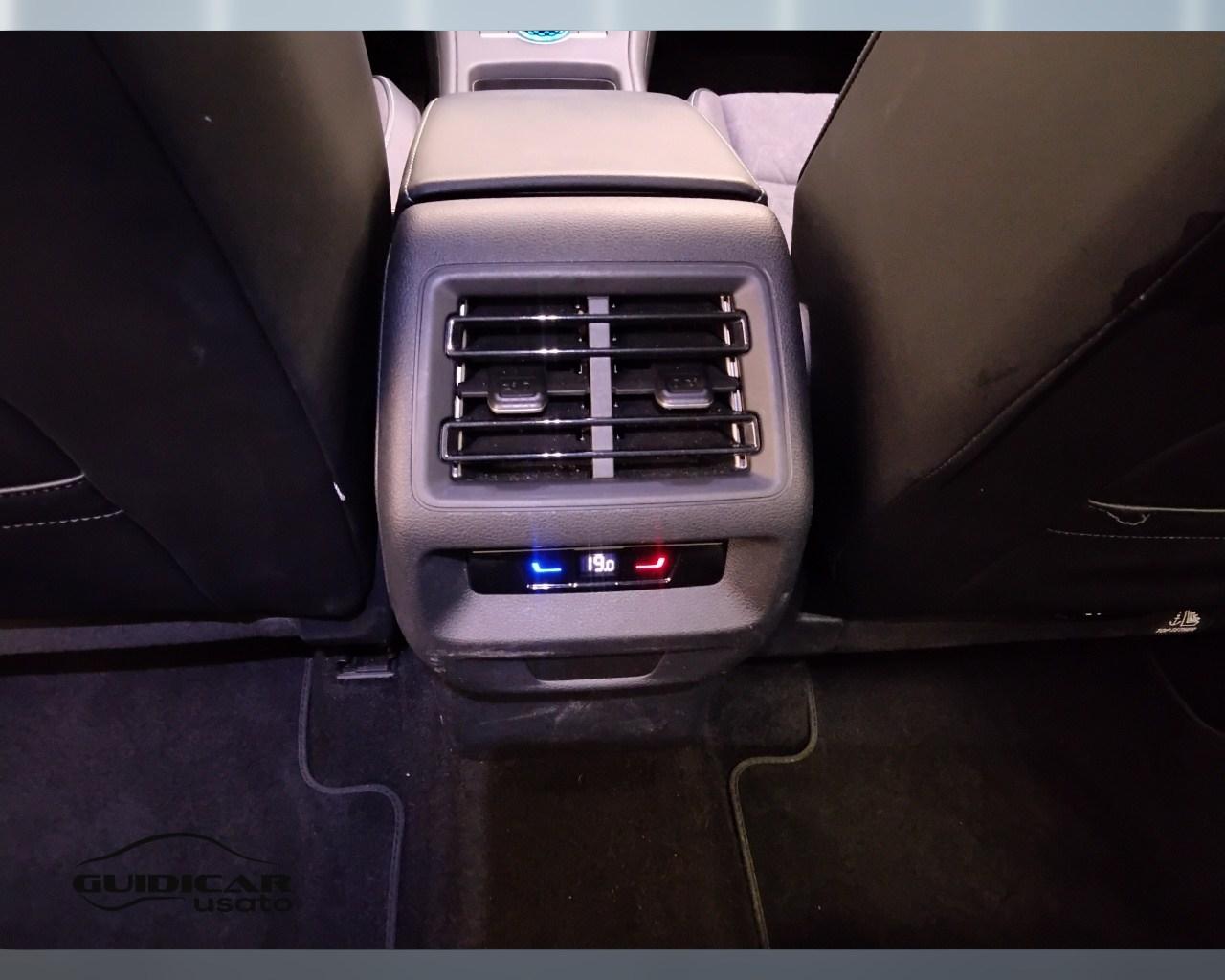 VOLKSWAGEN Tiguan III 2024 - Tiguan 2.0 tdi Life 150cv dsg