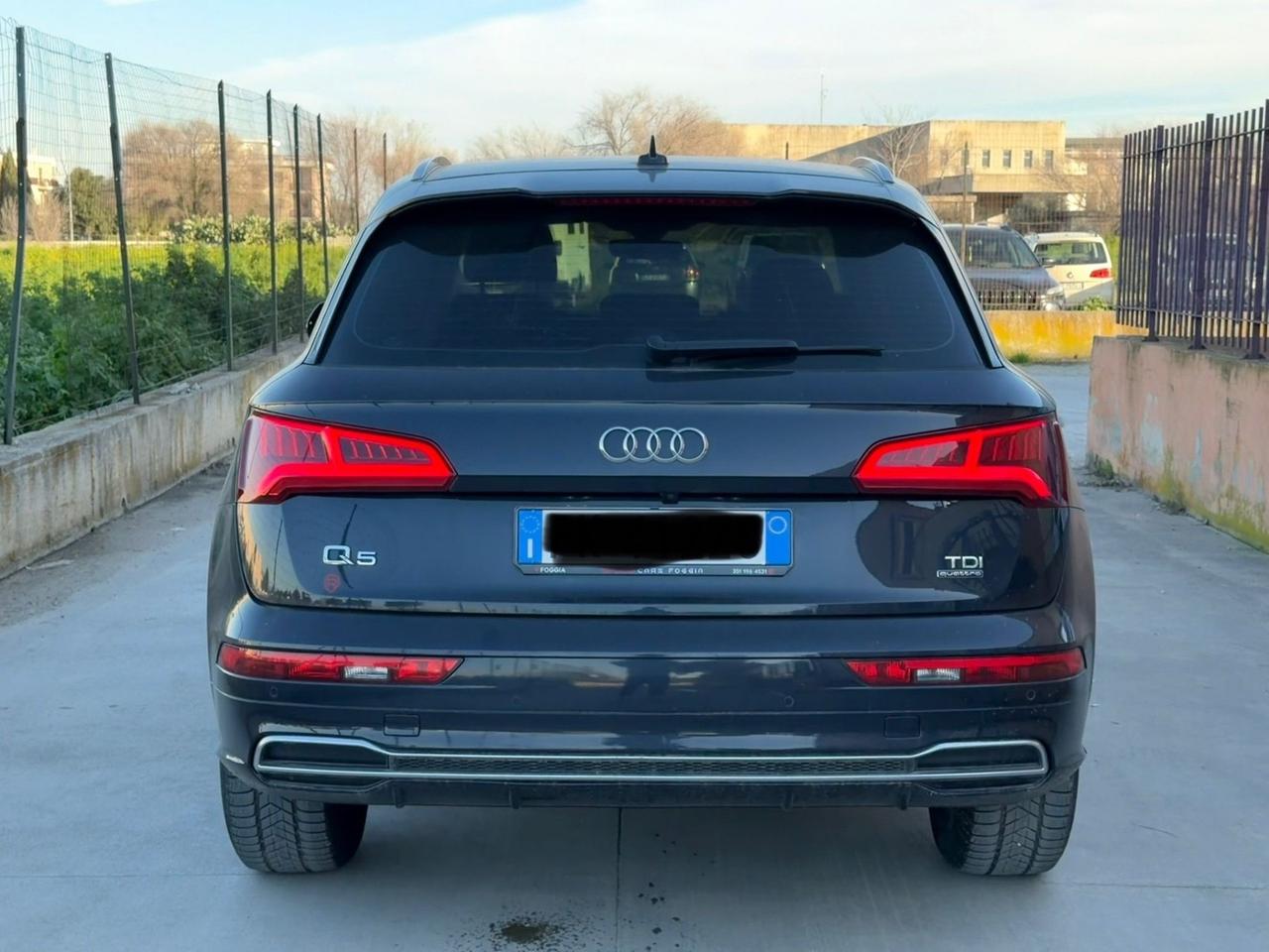 Audi Q5 2.0 TDI 190 CV quattro S tronic Business