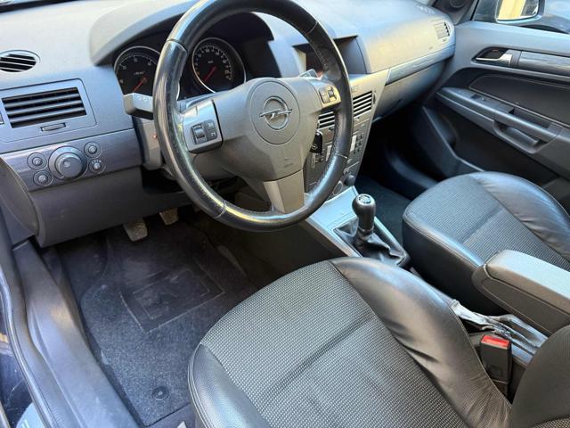 OPEL Astra 1.7 CDTI 101CV 5 porte Cosmo