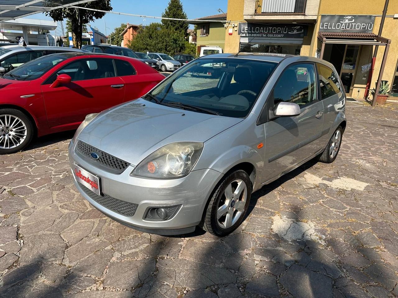 Ford Fiesta 1.2 16V 3p. Titanium