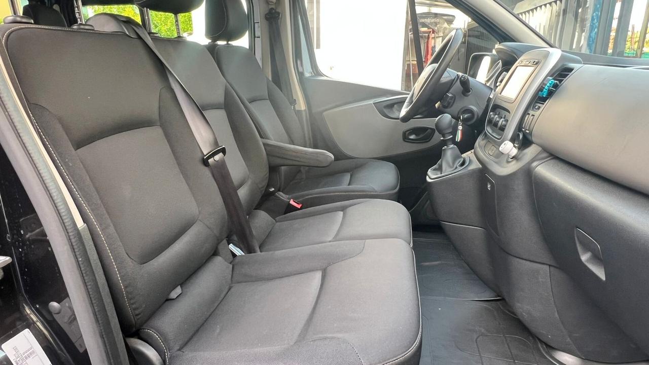 Renault Trafic 1.6 dCi 120CV 9 posti Privilege Heavy