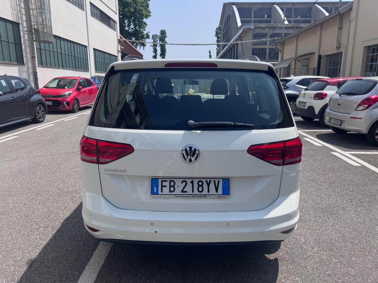 Volkswagen Touran 1.6 TDI BlueMotion 2016