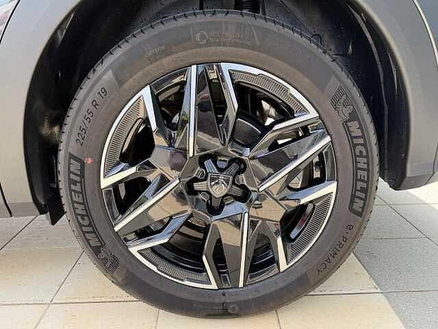 Peugeot 3008 Hybrid 145 e-DCS6 Allure