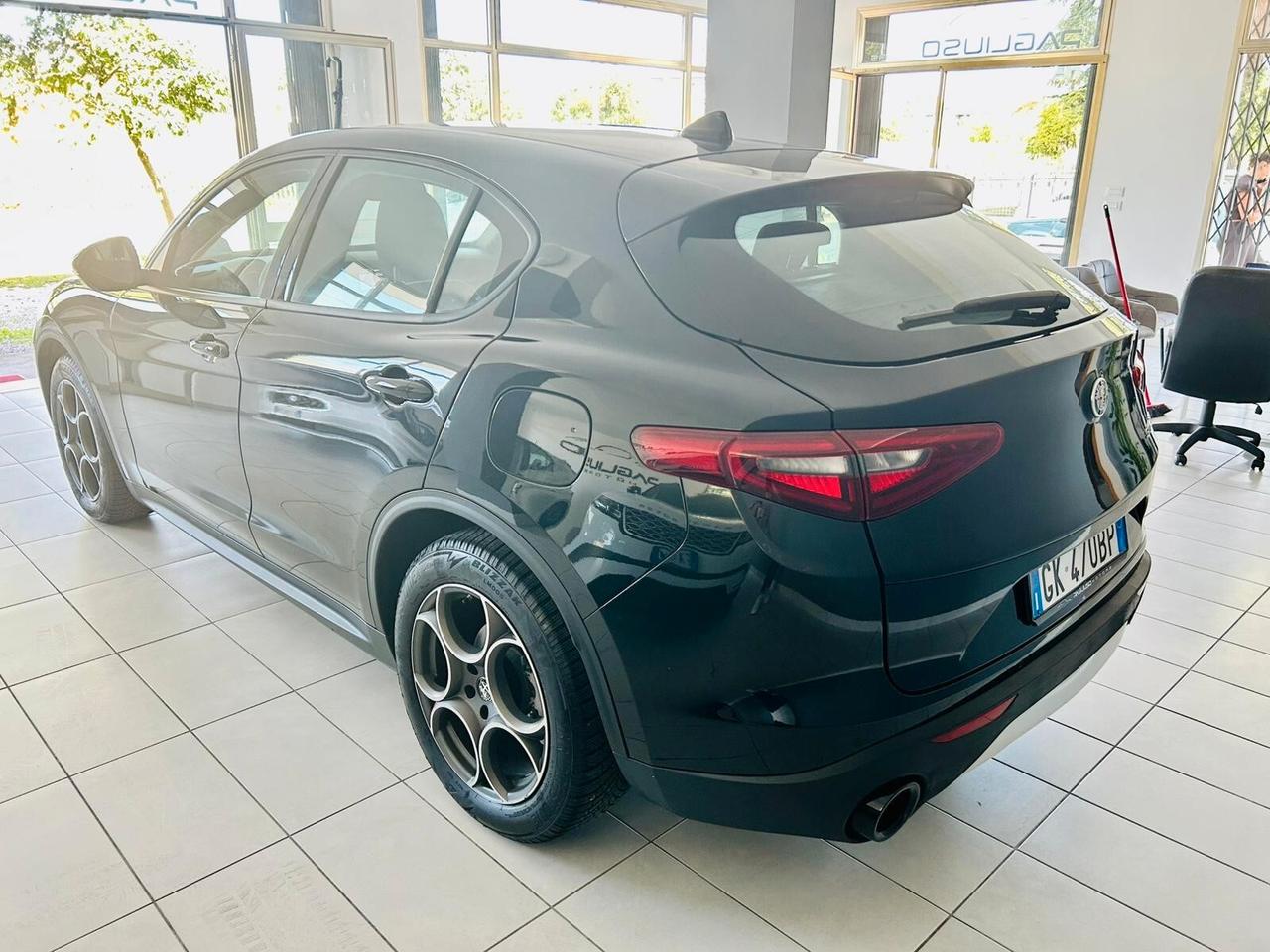 Alfa Romeo Stelvio 2.2 Turbodiesel 190 CV AT8 RWD Executive