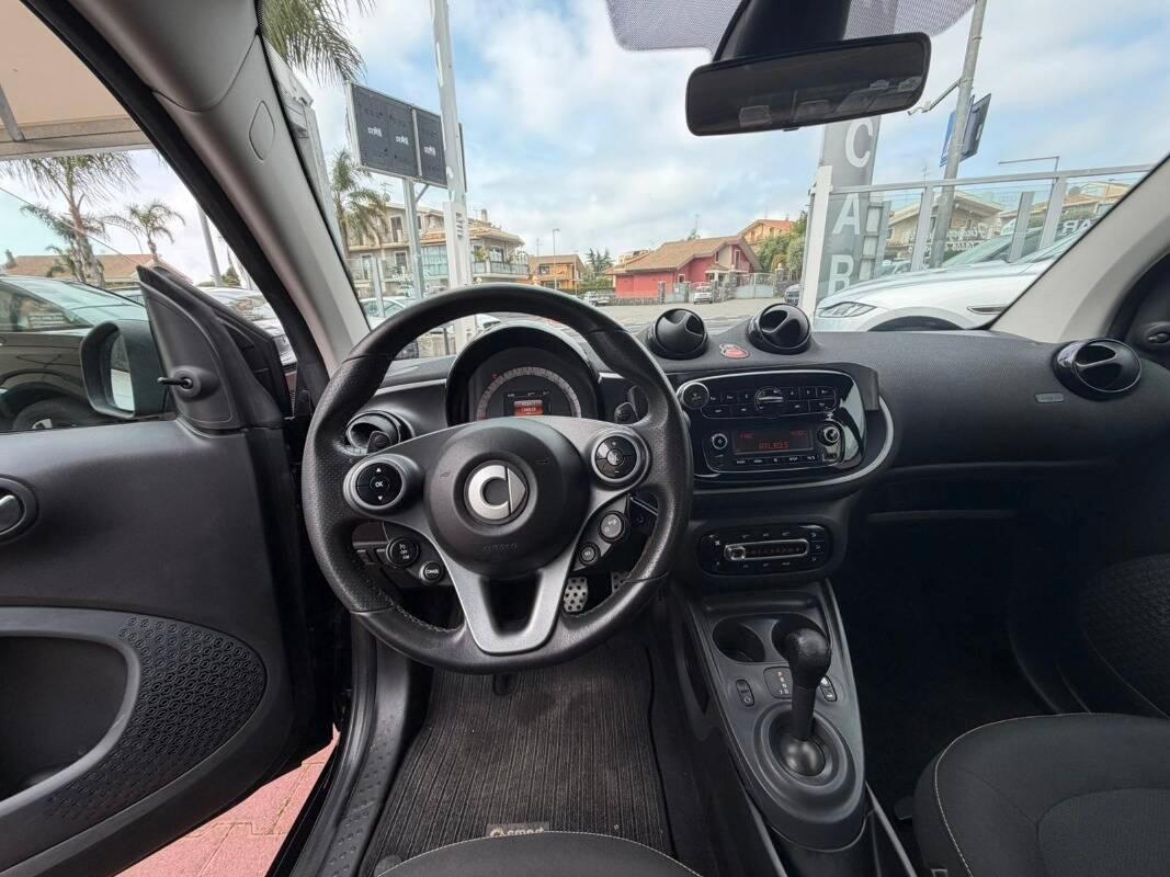 Smart Fortwo Cabrio 0.9 t Coffeelounge 90cv twinamic