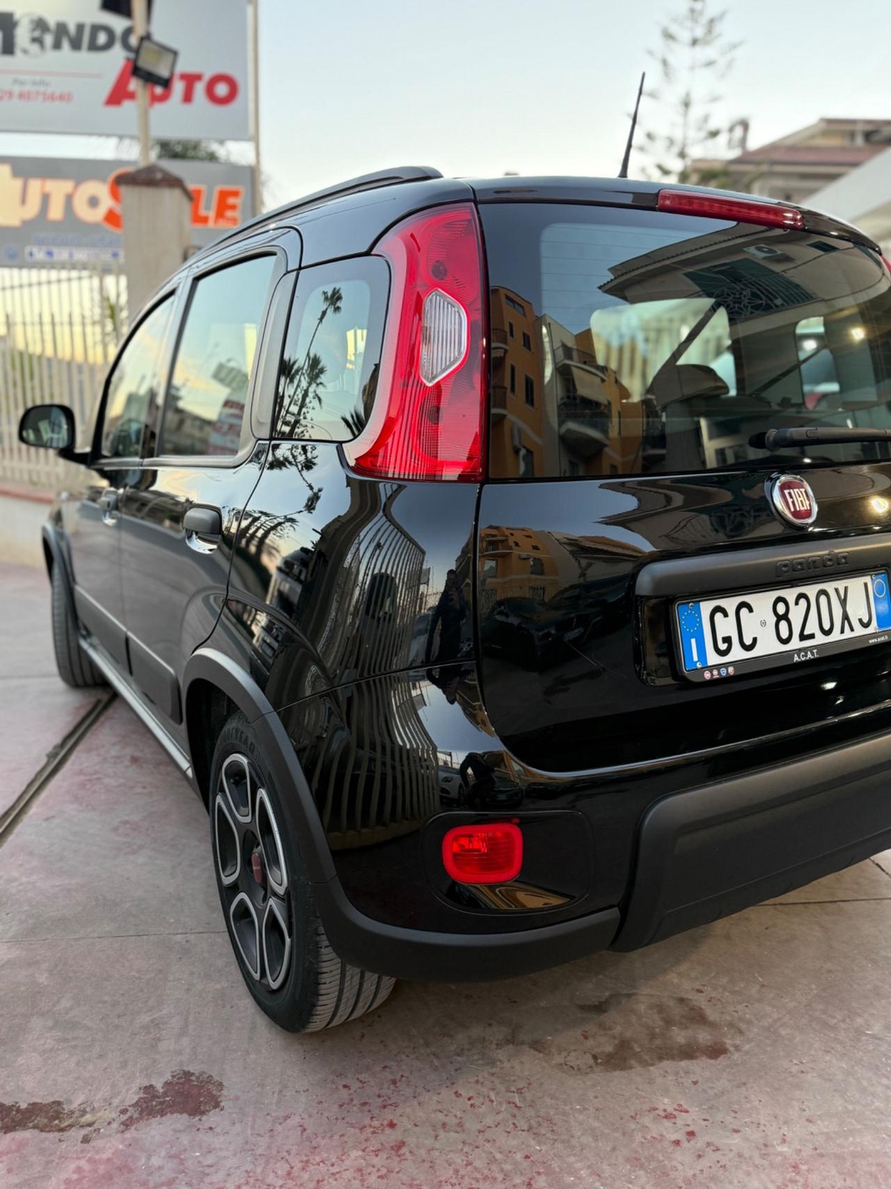 Fiat Panda Cross 1.0 FireFly S&S Hybrid