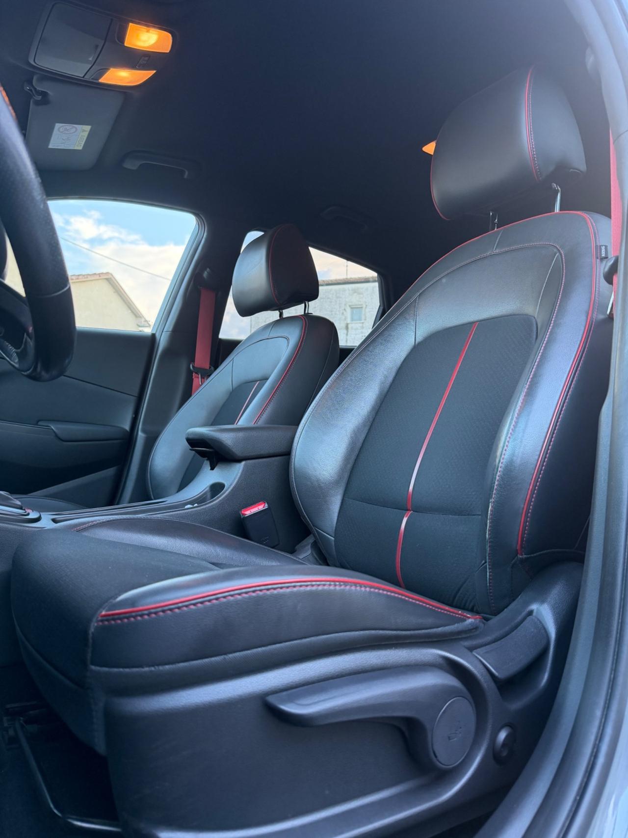 Hyundai Kona HEV 1.6 DCT Exellence