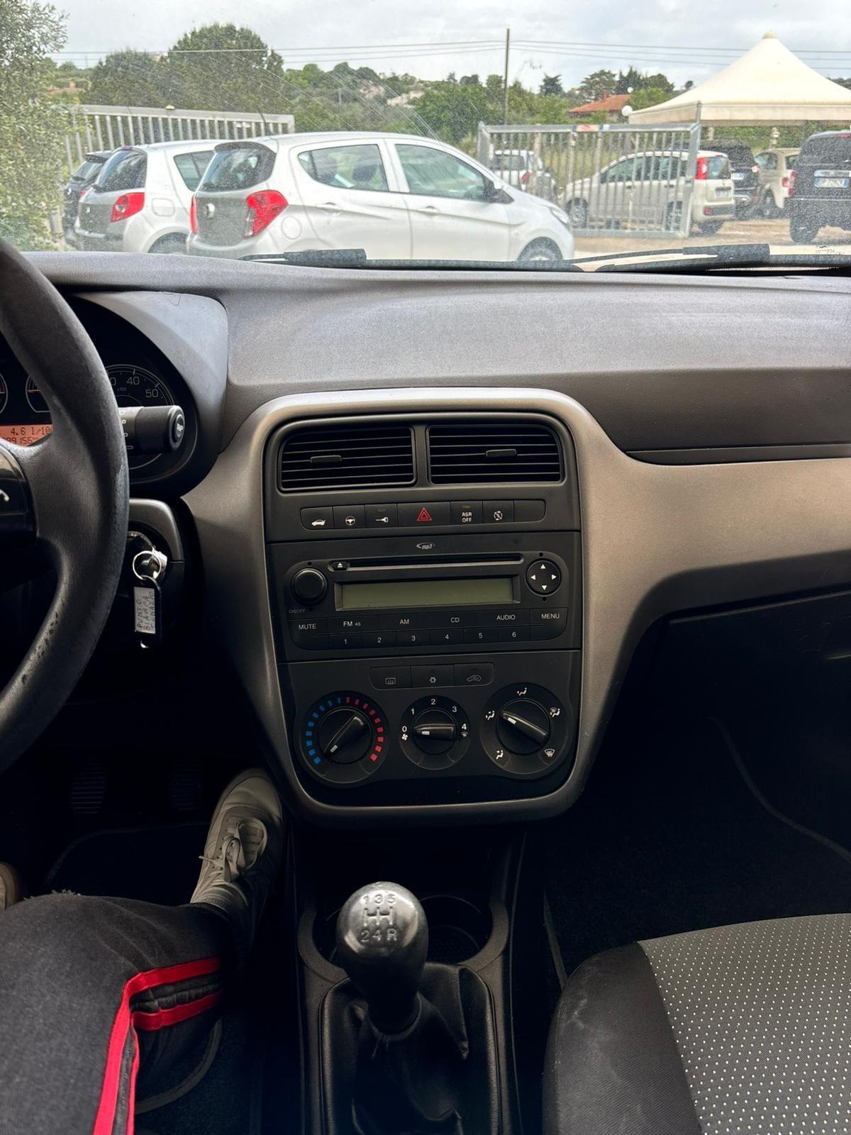 Fiat Punto 1.3 MJT II 75 CV 3 porte 4POSTI AUTOCARRO