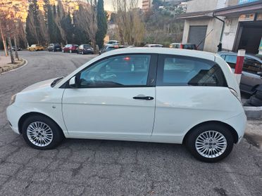 Lancia Ypsilon 1.2 69 CV Diva