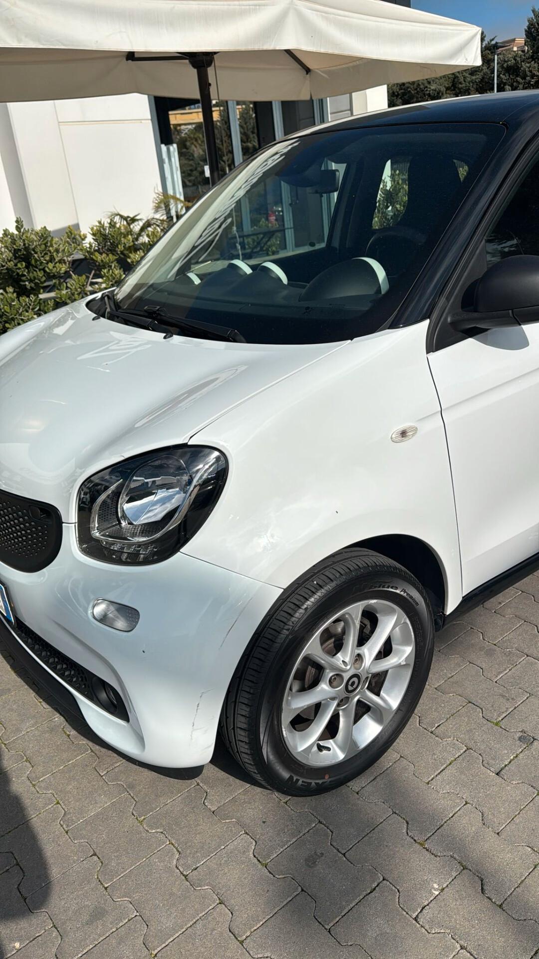 Smart ForFour 70 1.0 Youngster