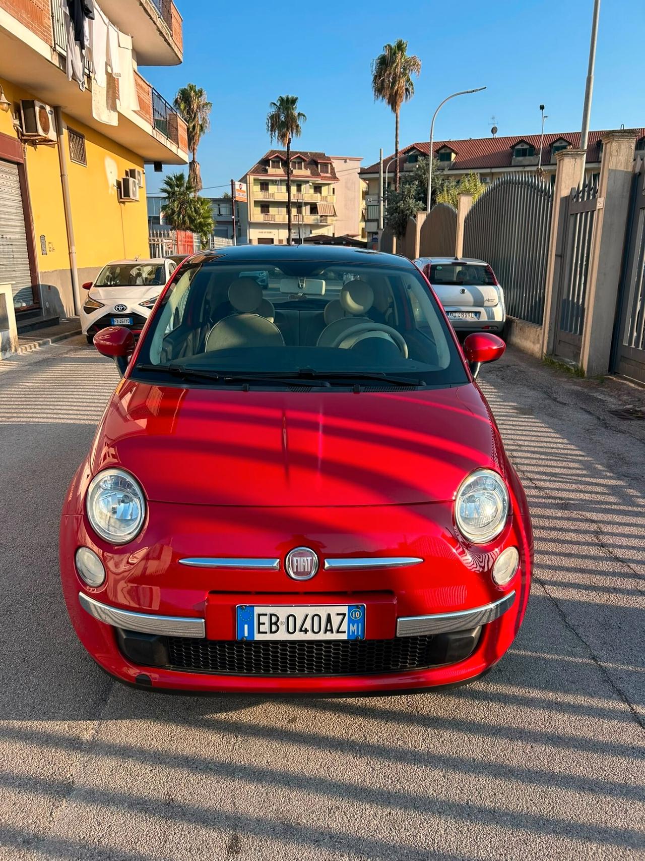 Fiat 500 1.2 Lounge CAMBIO AUTOMATICO ANNO 2010