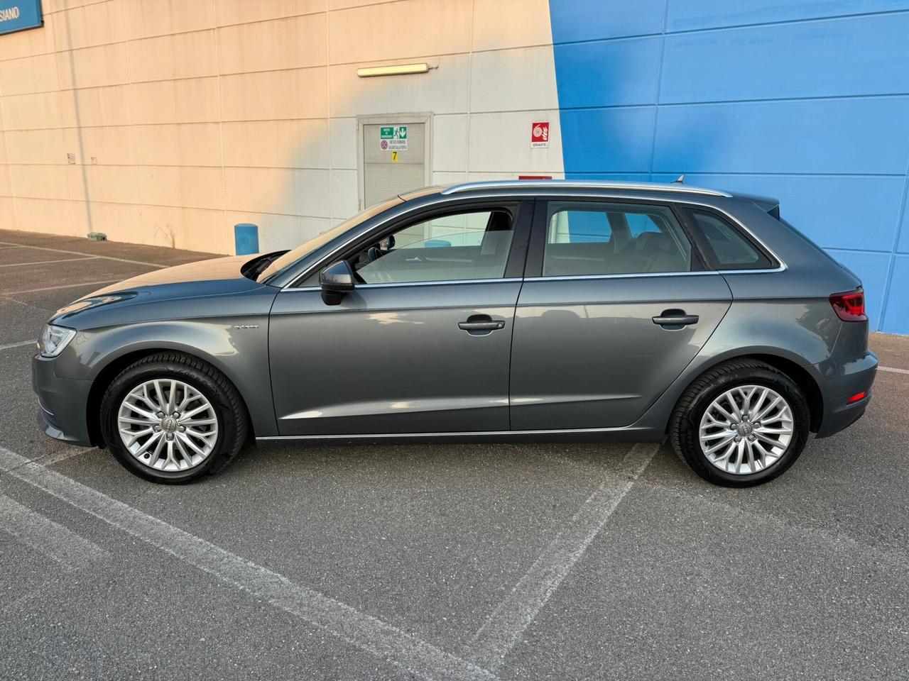 AUDI A3 SPB G-TRON 2016 12 MESI DI GARANZIA