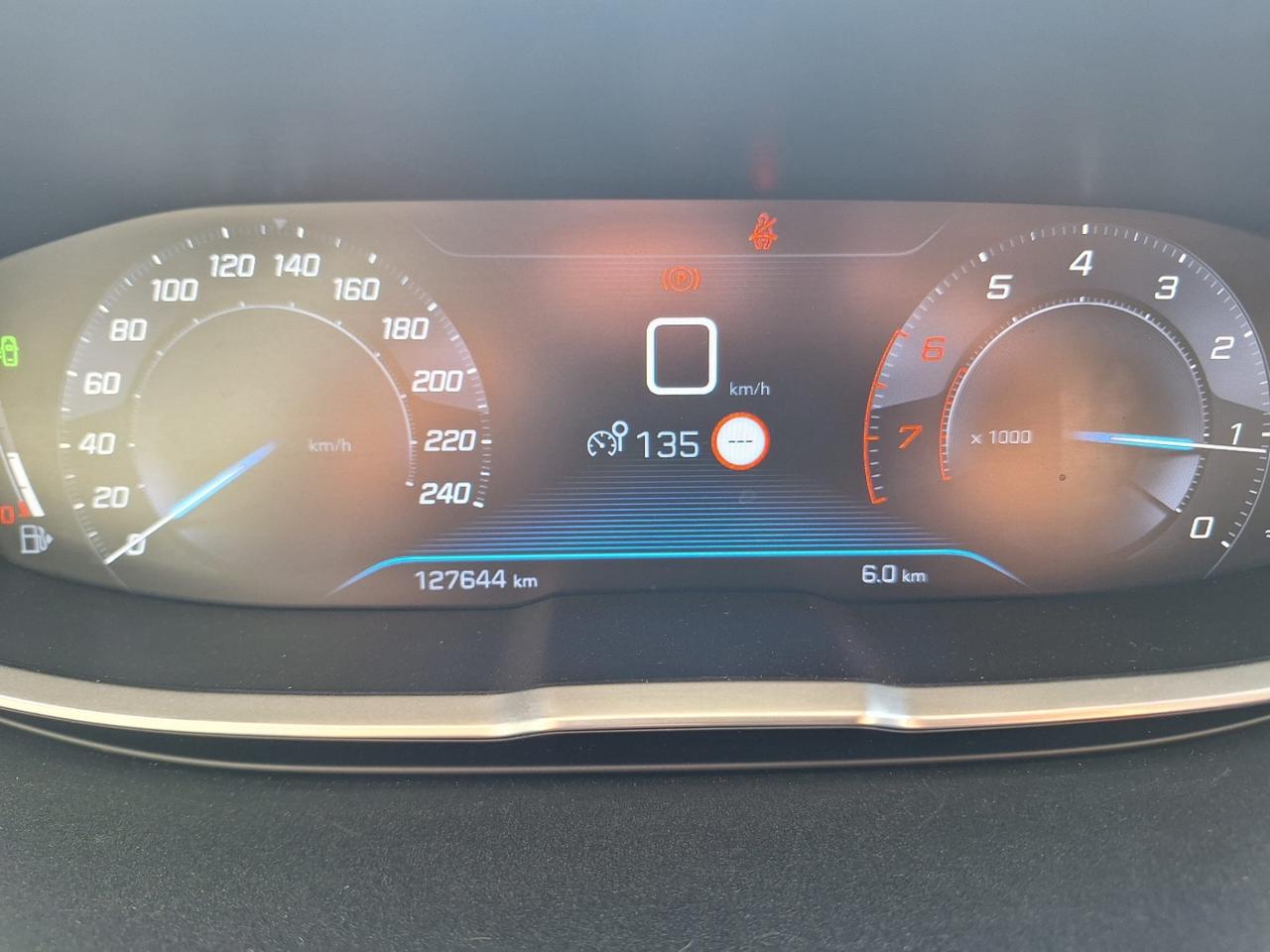 Peugeot 3008 1.2 benzina euro 6