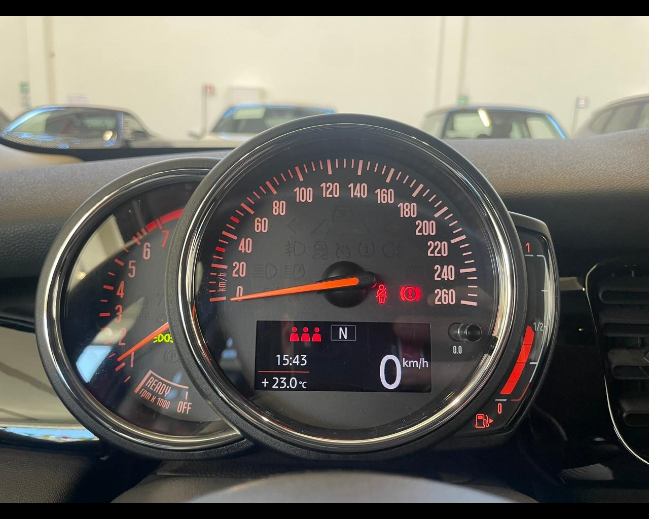 MINI Mini 5 porte (F55) - Mini 1.5 Cooper Classic 5 porte