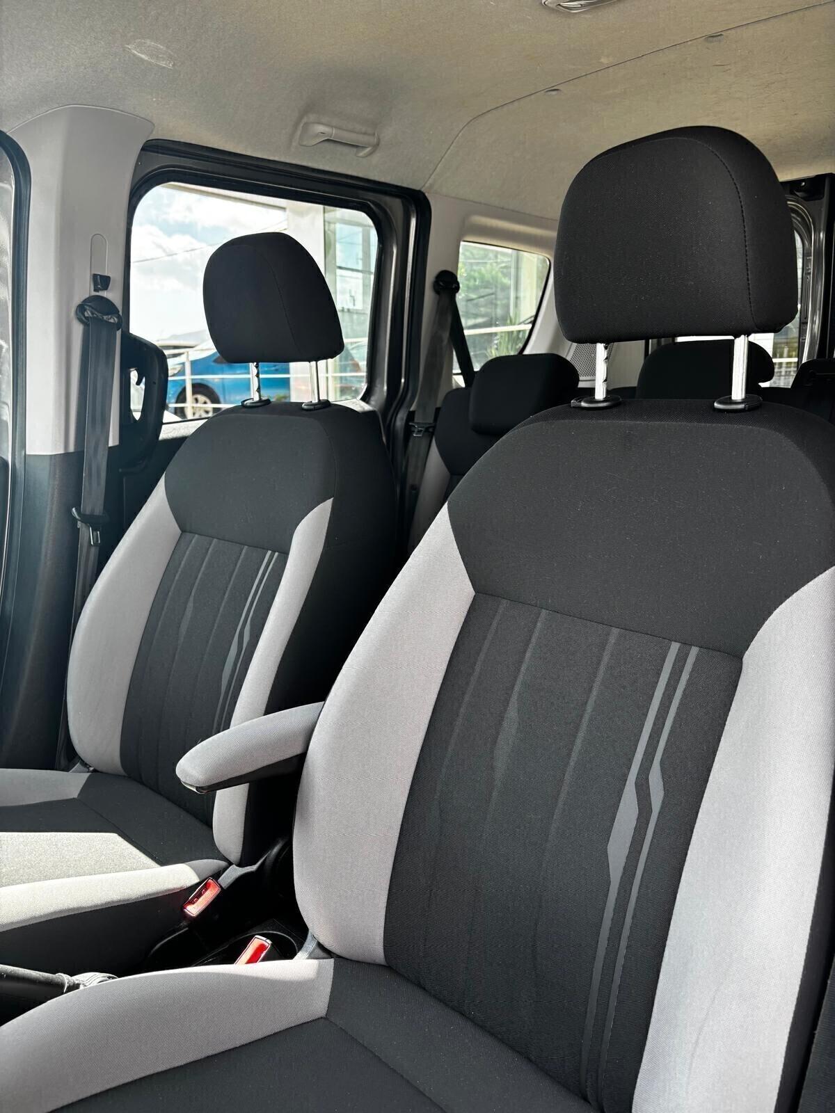 Fiat Doblo Doblò 1.6 MJT 105CV S&S PC-TN Cargo Lounge iva full optional