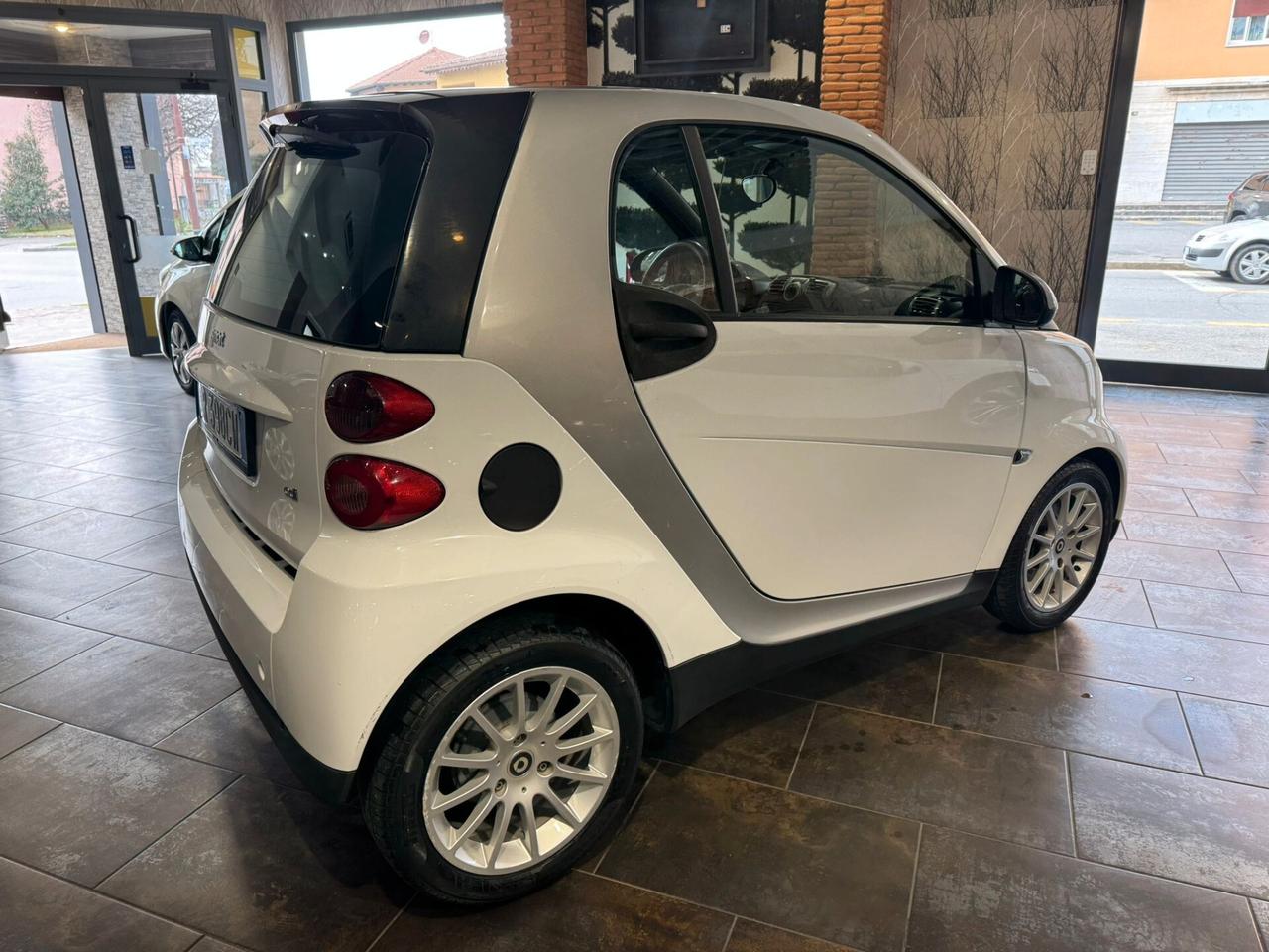 Smart ForTwo 800 33 kW coupé pure cdi